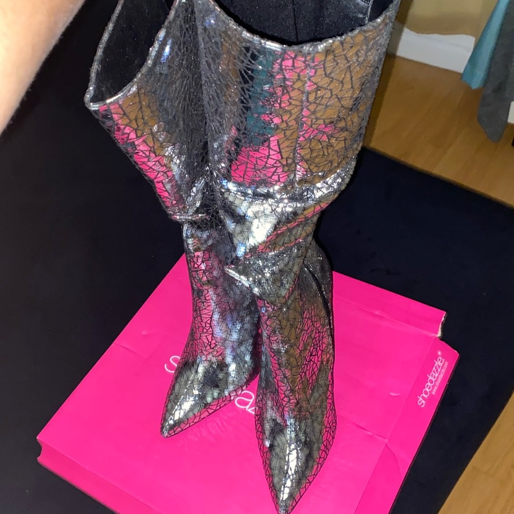 Shoes never worn from shoe dazzle